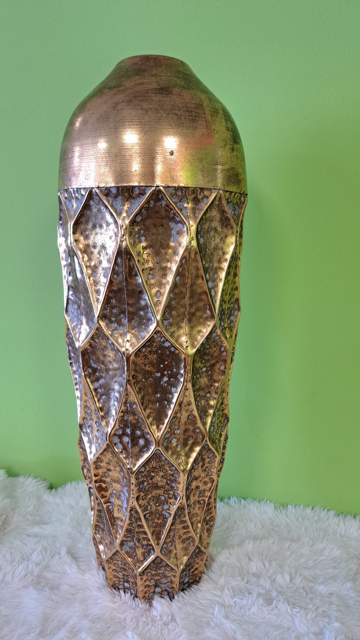 Bodenvase Gold - Dekovase mit strukturierter Oberfläche